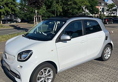 Smart ForFour "Cabrio" TÜV-NEU_FALTDACH_NAVI_PDC_SITZH