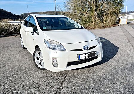 Toyota Prius 1.8-l-VVT-i Executive Executive