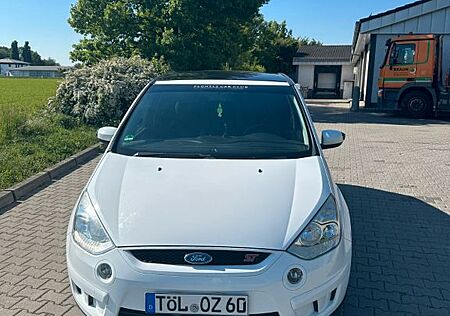 Ford S-Max 2,0 TDCi / Ideal für Export