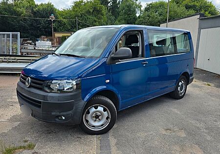 VW T5 Caravelle Volkswagen Trendline 2,0 TDI Automatik