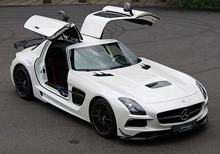 Mercedes-Benz SLS AMG Black Series Neufahrzeug/B&O/Keramik