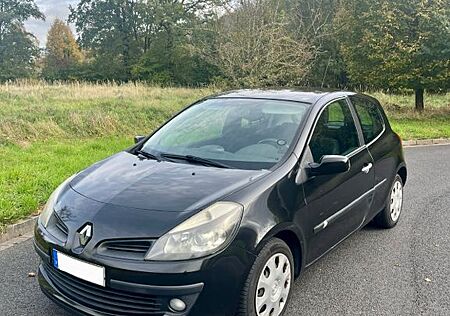 Renault Clio 1.2 TÜV neu