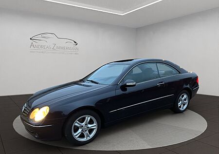 Mercedes-Benz CLK 240 Coupe AVANTGARDE! XENON/SHZ/PTS 2.HAND!