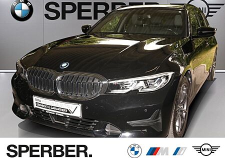 BMW 330 Sport Line EU6d e Touring Park-Assistent HUD