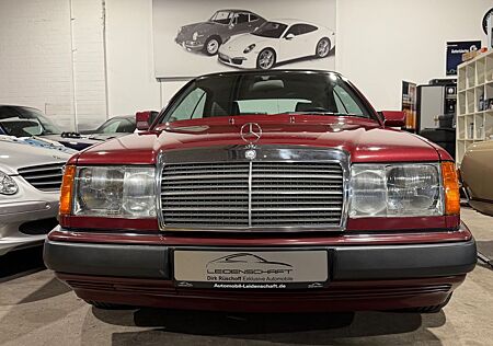 Mercedes-Benz 300 CE 24 V Cabrio, W/A124, erste Serie