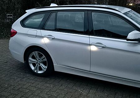 BMW 320d Touring Sport Line
