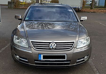 VW Phaeton Volkswagen 4.2 V8 4Motion, 220.000km, TÜV neu