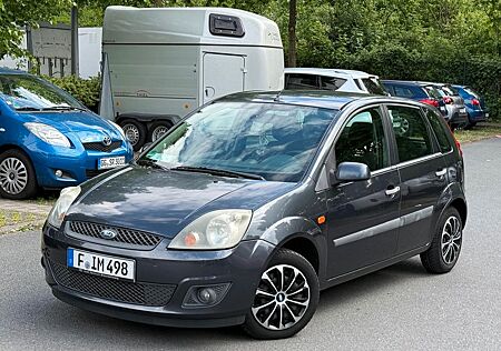 Ford Fiesta 1,4 16V Ghia Ghia