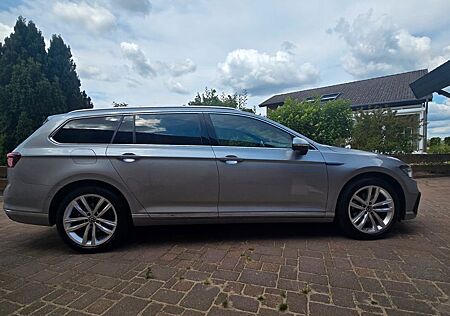 VW Passat Variant Volkswagen GTE*ACC*360*AK*DCC*PD*STHZ