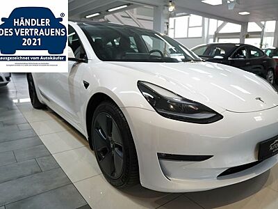 Tesla Model 3 Long RangeAWD