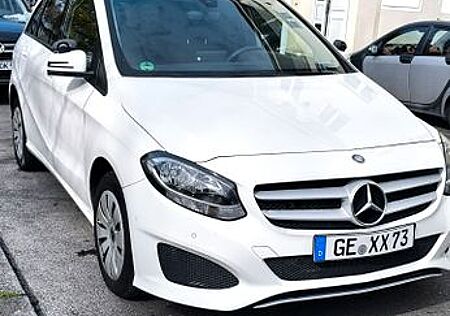 Mercedes-Benz B 220 d DCT -