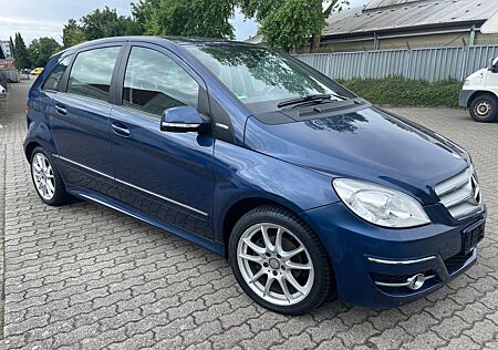 Mercedes-Benz B 180 B -Klasse Elegance
