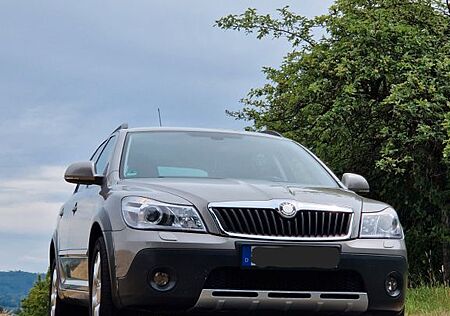 Skoda Octavia 2.0 TDI 4x4 Scout Combi Scout