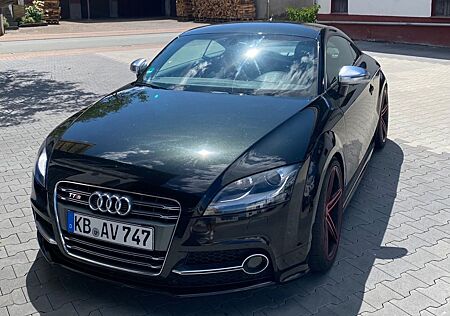 Audi TTS Coupe 2.0 TFSI S tronic quattro -