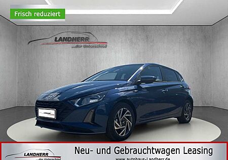 Hyundai i20 1.2 Family//Rückfahrkamera/Navigation