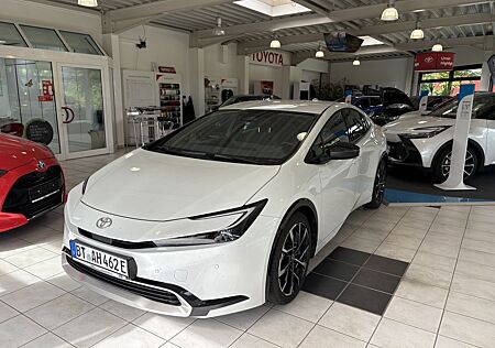 Toyota Prius Plug-in Hybrid Executive (XW6)