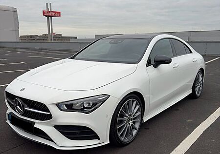 Mercedes-Benz CLA 200 AMG-Line | Panoramadach | Ambiente Beleuchtung