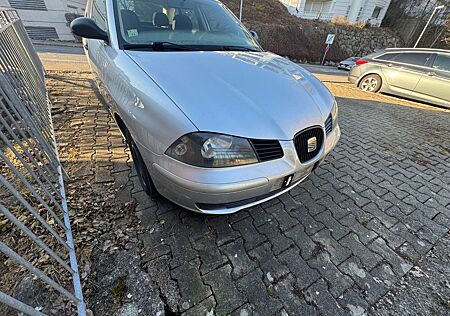 Seat Ibiza 1.4 16V 63kW Reference Reference