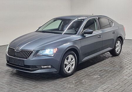 Skoda Superb DAB/SHZ/PDC/AHK/Tempom./16-LM