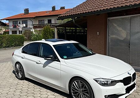 BMW 330d X-Drive