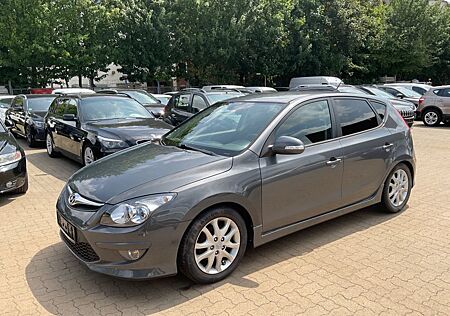 Hyundai i30 1.4 Comfort TÜV *06.2027*