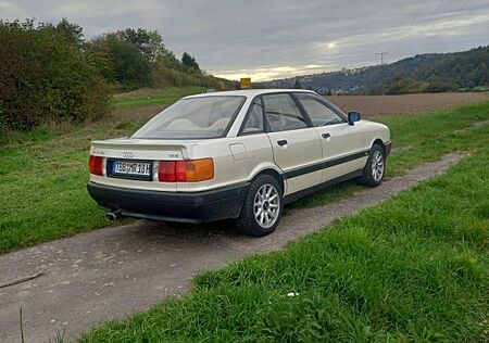 Audi 80