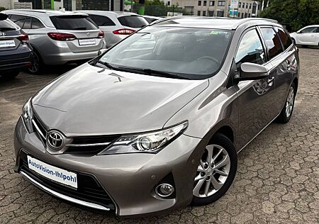 Toyota Auris TS Life+*2.Hand*Service NEU* Scheckheft!!