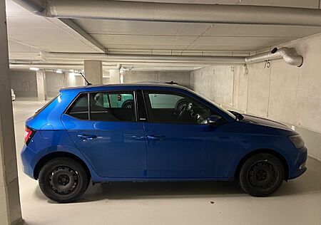 Skoda Fabia 1.2l TSI 66kW Joy Joy