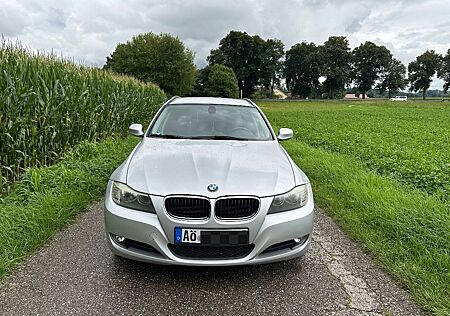 BMW 318d Touring - Aut. Facelift
