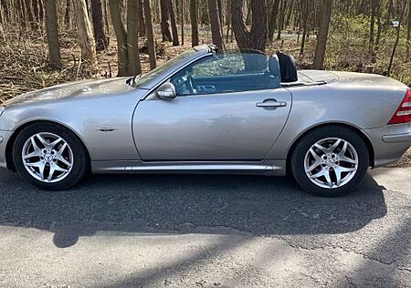 Mercedes-Benz SLK 200 Kompressor -