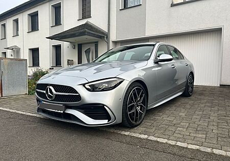 Mercedes-Benz C 200 d AMG+ Schiebedach Ambiente