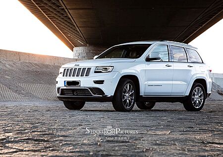 Jeep Grand Cherokee Summit 3.0 V6 M.-Jet 184kW Au...