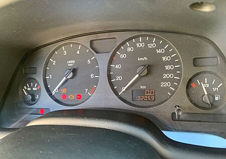 Opel Astra 1.6 16V Comfort Comfort