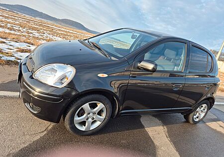Toyota Yaris 1,3-l-VVT-i Executive Executive