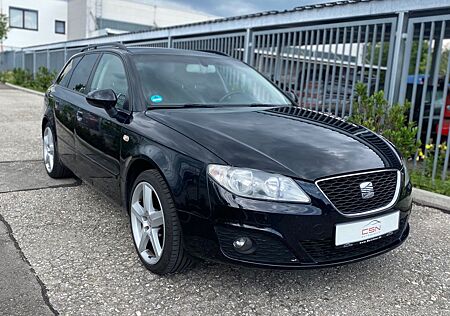 Seat Exeo 2.0 TDI ST Style *Standheizung*Wenig KM*