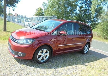 VW Touran Volkswagen 2.0 TDI DSG Highline NAVI+XENON+AHK 1.HD