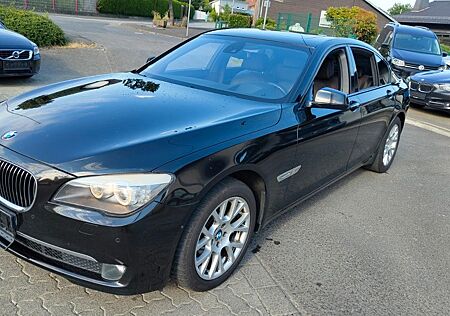 BMW 740d xDrive/Individual/Vollausstatung !