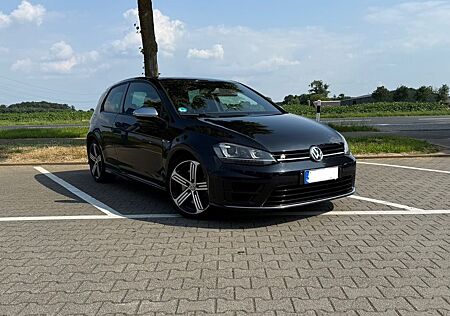 VW Golf Volkswagen 2.0 TSI DSG 4MOTION BMT R R