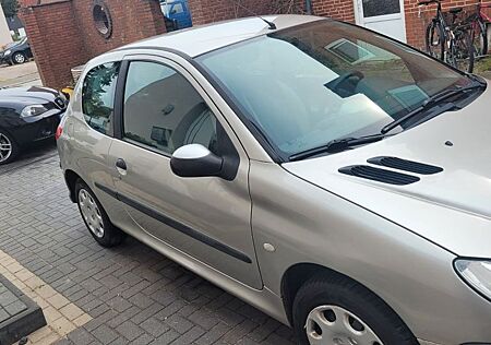 Peugeot 206 1.1 Filou 60 Filou TÜV NEU