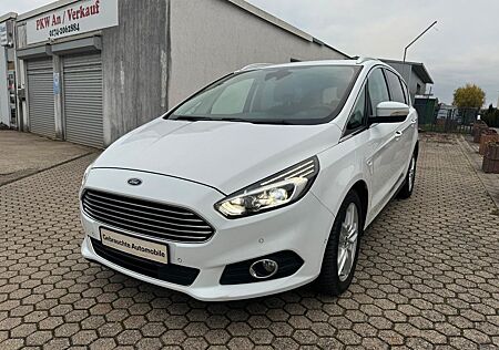 Ford S-Max Titanium2,0TDCI*7Sitze*Navi*Kamera*LED*PDC