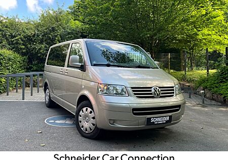 VW T5 Caravelle Volkswagen Bus*Rollstuhlrampe*4 Sitzer*Autom.