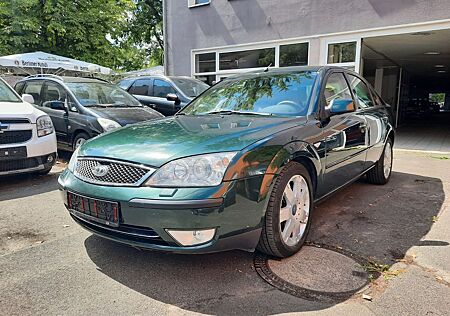 Ford Mondeo Lim. Ghia X / Leder / Klimaautomatik