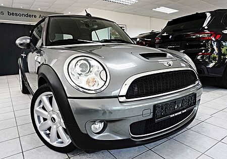 Mini Cooper S Cabrio NAVI LEDER BI-XENON BLUETOOTH