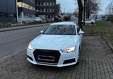 Audi A4 2.0 TDI S tronic Avant -