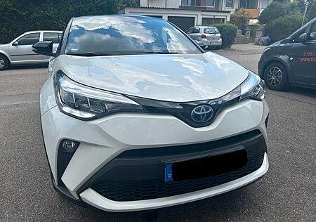 Toyota C-HR 2.0-l-VVTi Hybrid Team Deut, Apple CarPlay