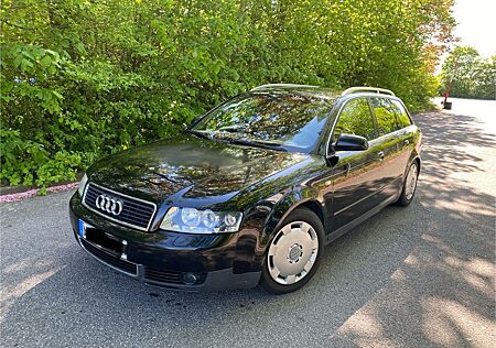 Audi A4 2.5TDI 120kW Avant -