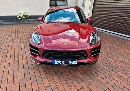 Porsche Macan Turbo