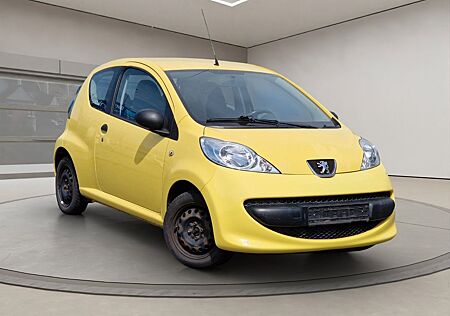 Peugeot 107 FILOU ++SCHECKHEFT+CD-PLAYER++