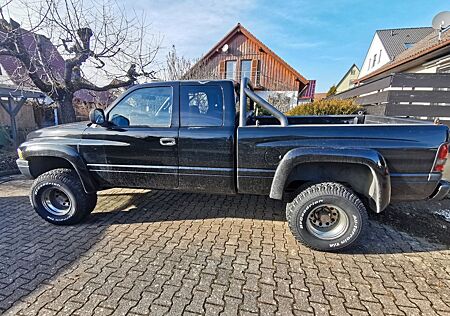 Dodge RAM Gen 2 4x4 Offroad