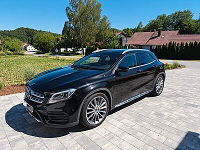 Mercedes-Benz GLA 250 4MATIC AMG Paket